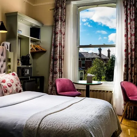 Hotell Roxford 3*