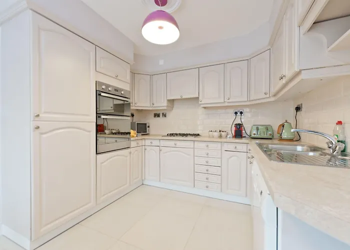 Roxford Отель 3*