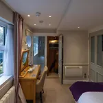 Roxford 3* Dublino