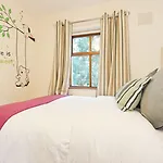Roxford Hotel
