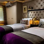 فندق Roxford